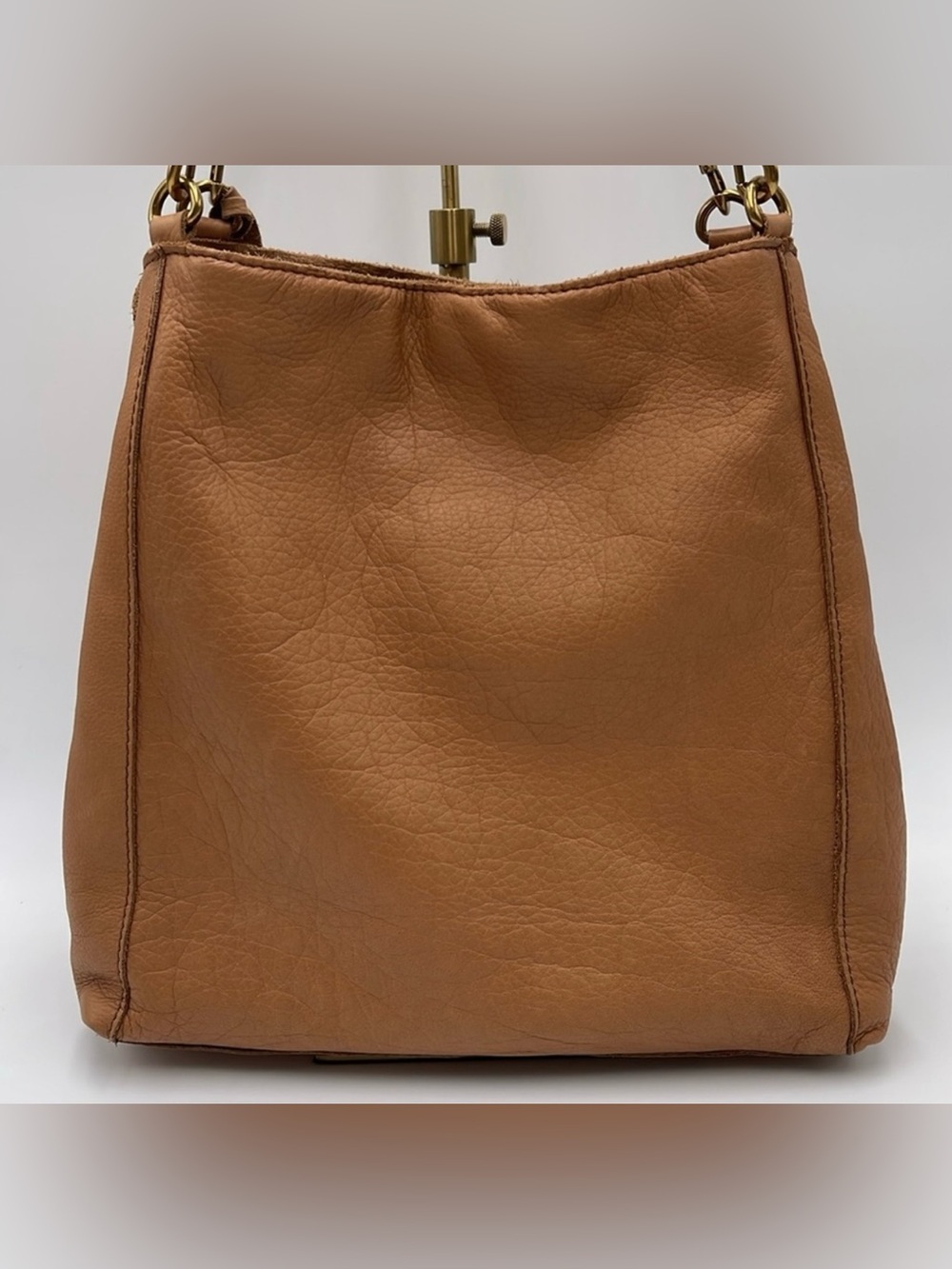 American Leather Co. Shoulder Bag - Caramel
Brown 100% Leather - Double Straps - Picture 10 of 15